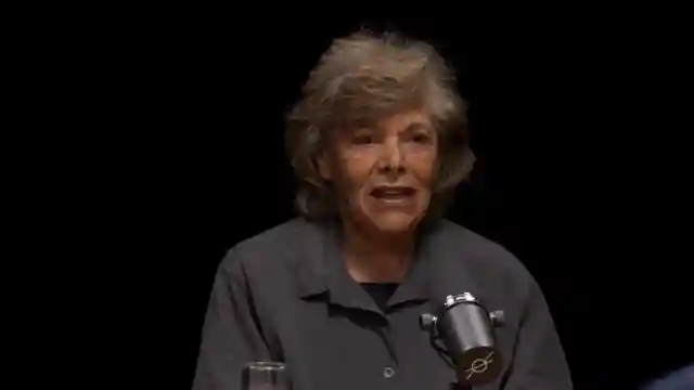 embracing-uncertainty-dr-ellen-langers-mindfulness-insights