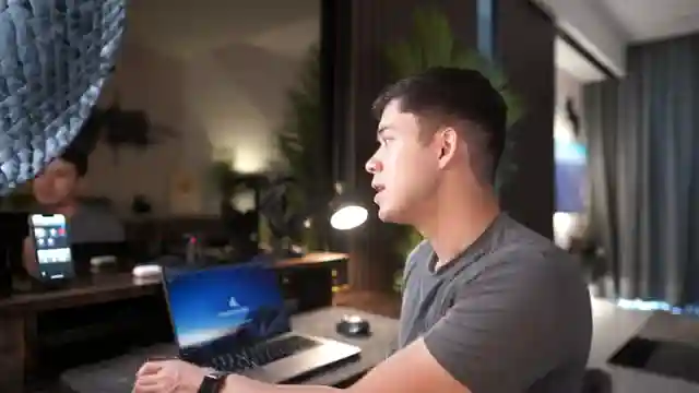 boost-productivity-essential-gadgets-for-focus-and-efficiency