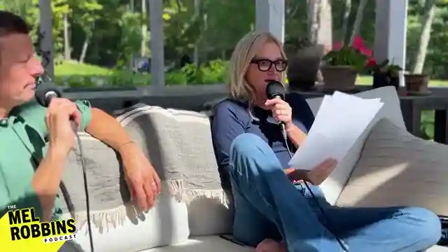 relationship-insights-with-mel-robbins-balancing-growth-and-navigating-pressures