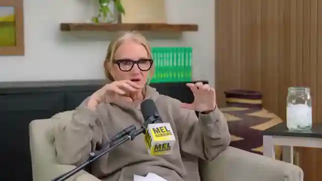 mastering-decision-fatigue-reclaim-your-evenings-with-mel-robbins