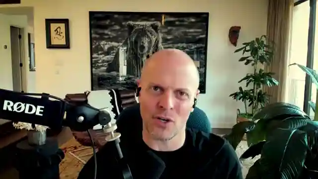 tim-ferriss-writing-essays-in-san-francisco-and-reflecting-on-lifes-journeys