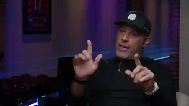 tony-robbins-childhood-struggles-and-the-power-of-kindness
