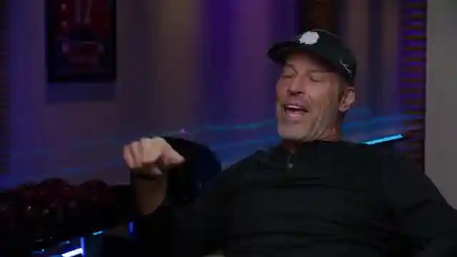 tony-robbins-from-speech-class-star-to-global-empowerment-icon