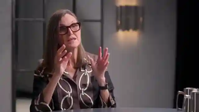 kathy-wood-investing-in-tesla-ai-healthcare-and-future-innovations