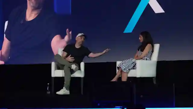 garyvee-on-marketing-creative-content-relevance-and-future-tech-shift