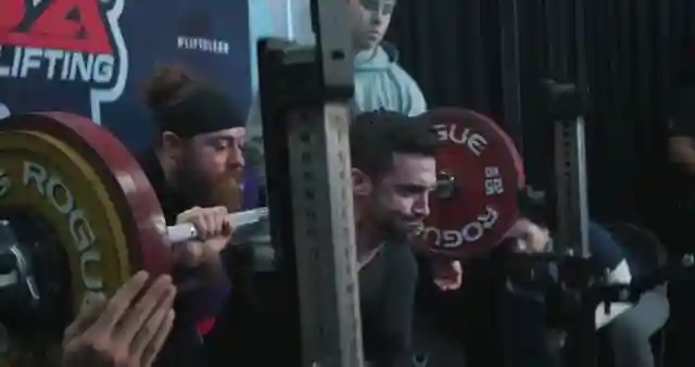 from-novice-to-contender-matt-davellas-100-day-powerlifting-journey
